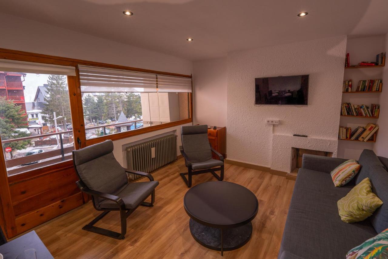 Apartamentos フォルミガル エクステリア 写真